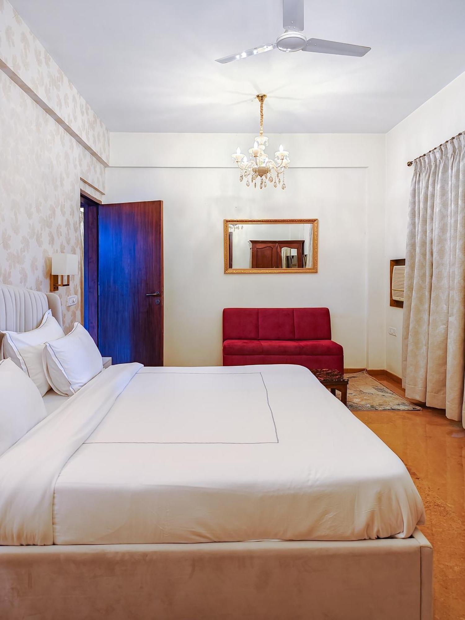 White Stallion Villa Lonavala Luaran gambar
